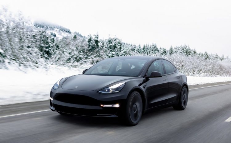 Должна ли Tesla увеличить дальность хода EV, чтобы сравняться с дальностью хода бензиновых автомобилей?