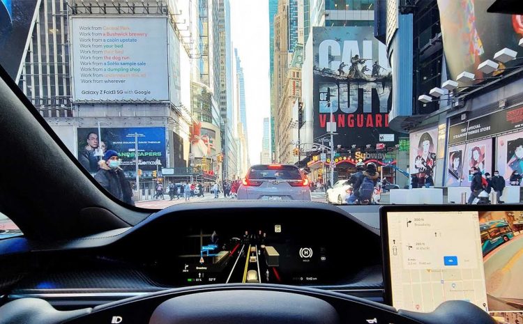 Новое обновление системы полного автономного вождения Tesla имеет массу потенциальных улучшений