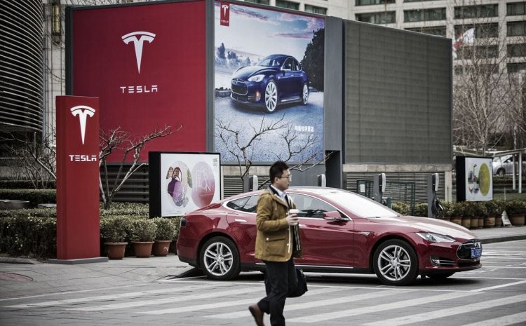 Tesla Model S Plaid впервые замечен в Китае